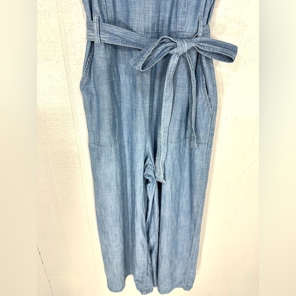 Vince Camuto embroidered denim jumpsuit flutter sleeve size M - Picture 4 of 16
